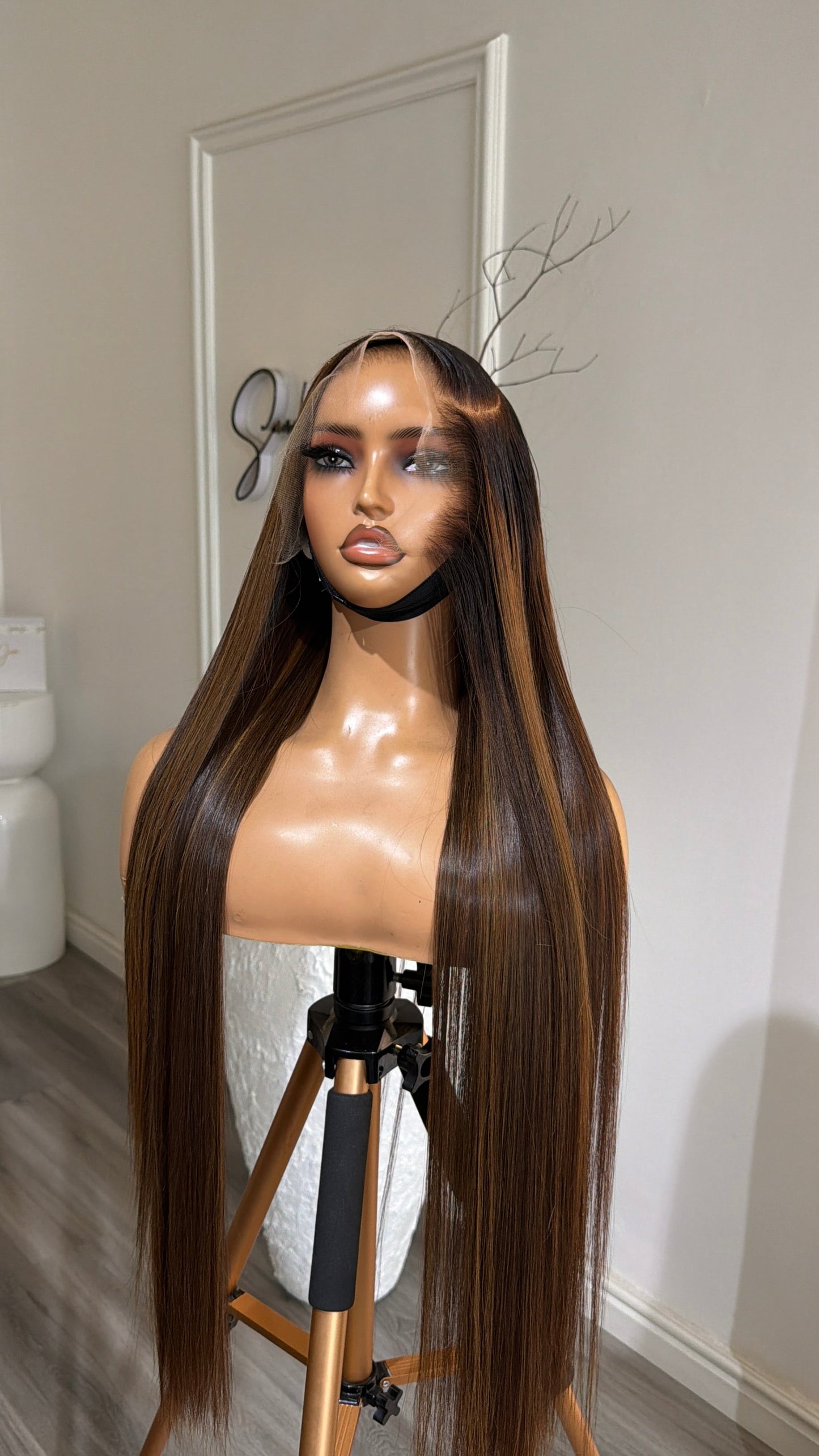 Brown Mix (Frontal)
